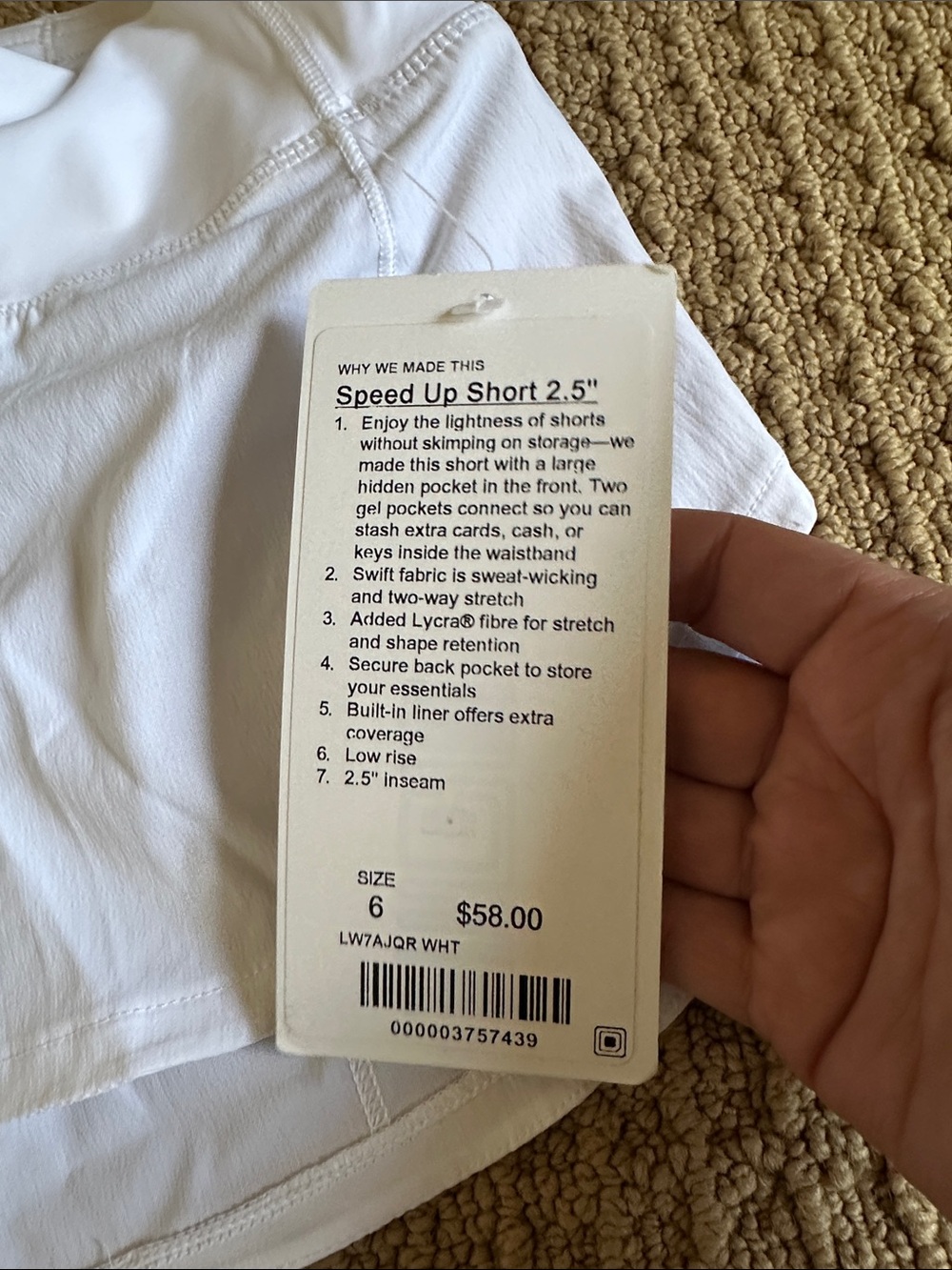 Lululemon Speed Up 2.5” Shorts - Picture 2 of 4